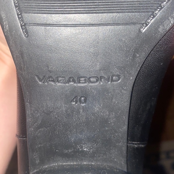 Urban Outfitters - Vagabond Lara Chelsea Boots - Picture 4 of 4